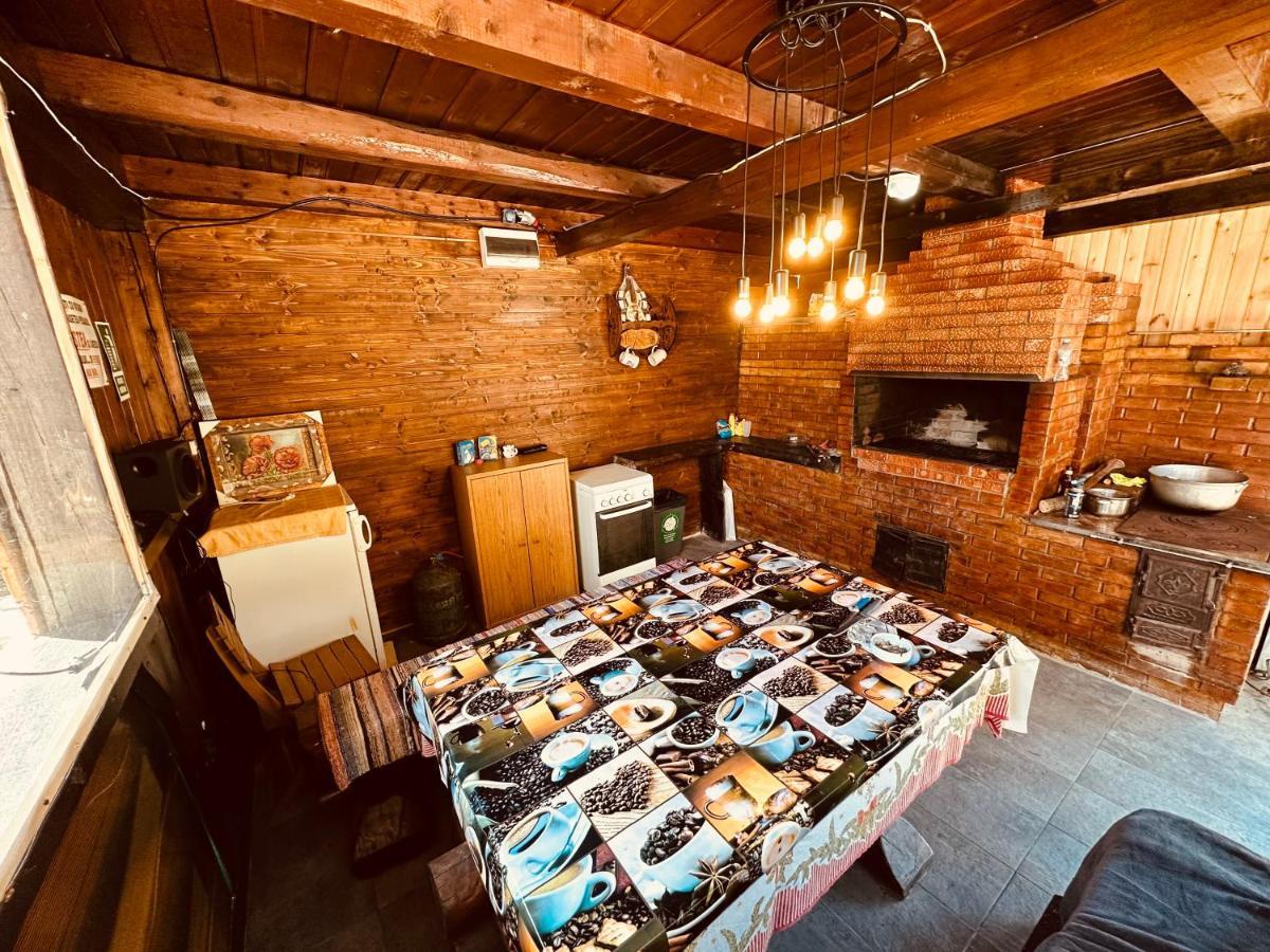 Casa Voronet Hotel Luaran gambar