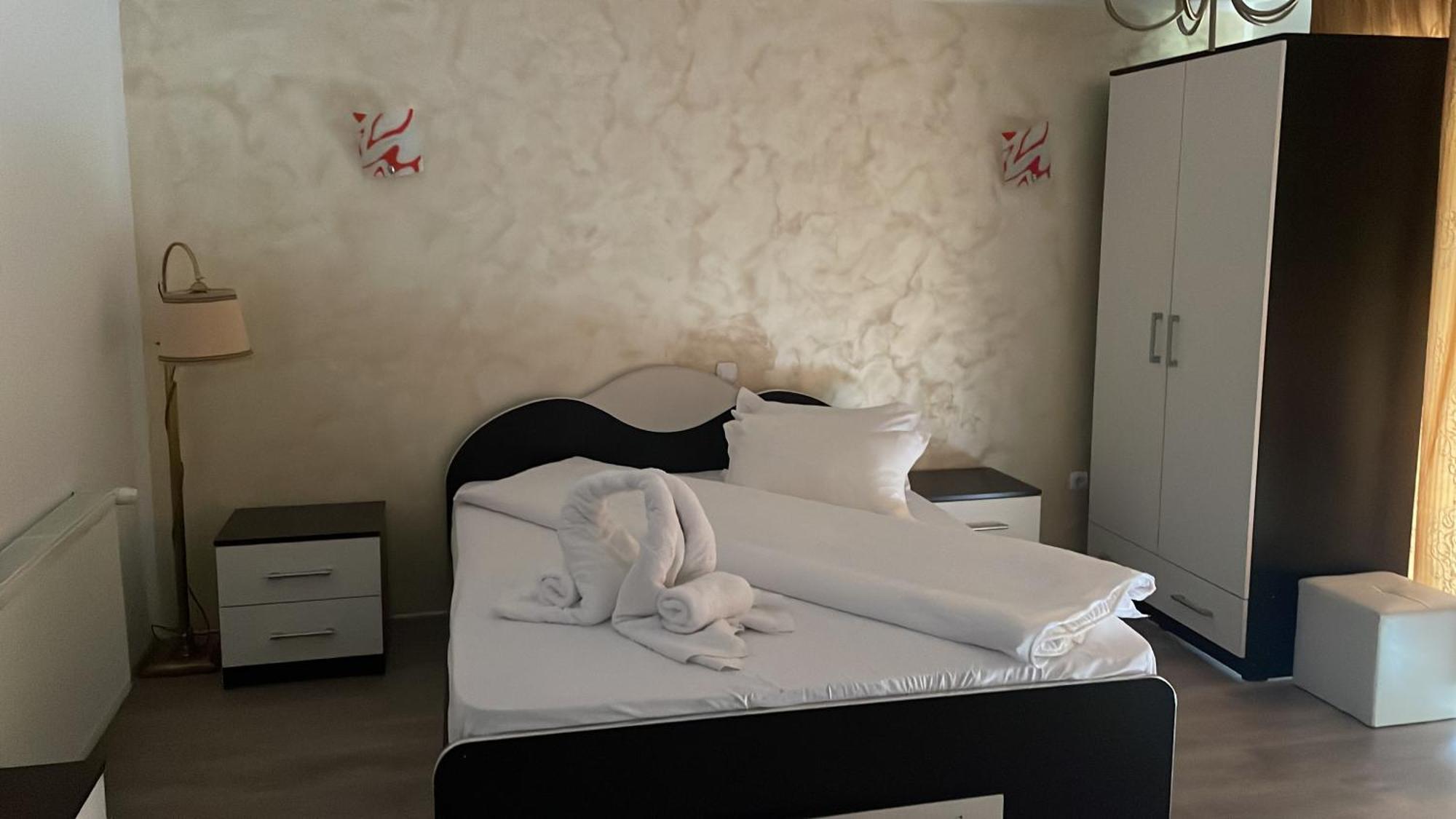 Casa Voronet Hotel Luaran gambar